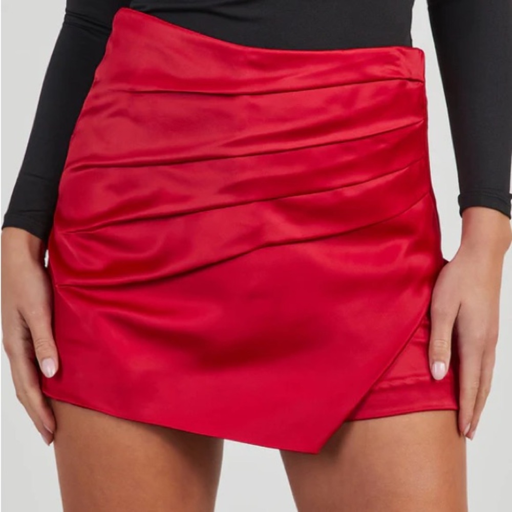 Brand NEW Vici Dolls Libby Satin Pleated Front Skort in Ruby Red (NWT)